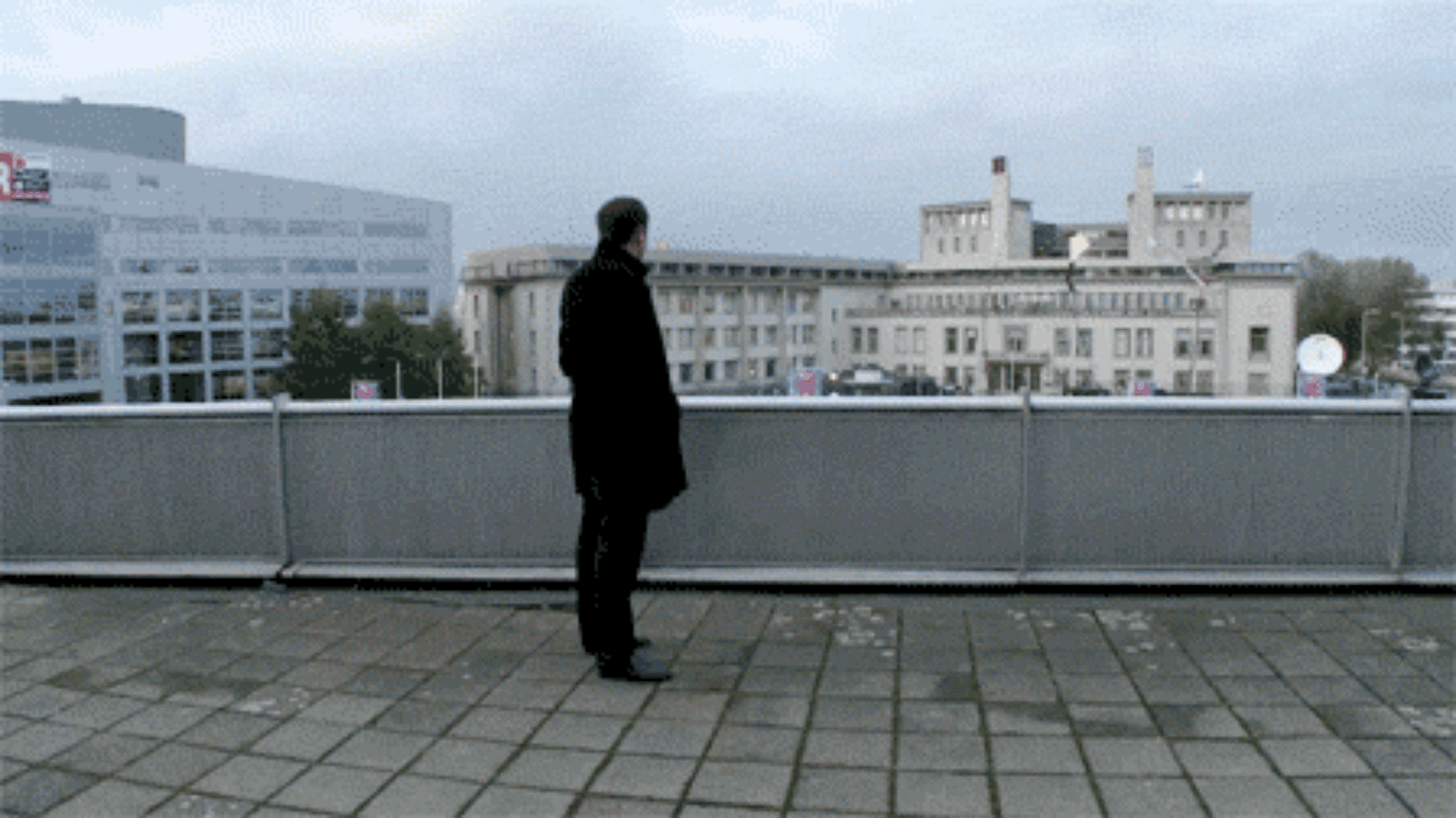 OXMOX Kino-Tipp: The Serbian Lawyer – Der Mann der Karad­zic verteidigte D/GB/NL/SE/SL/BH 14, ab 10.09., R: A. Niko­lic