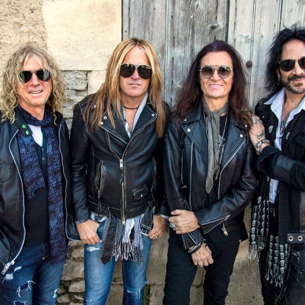 Platte des Monats: The Dead Daisies, Radiance
