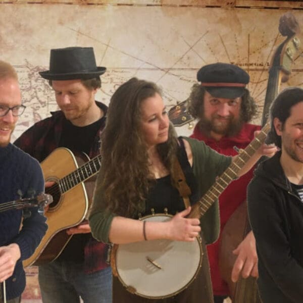 Stream-Konzerte: Werner Pfeifer, Folks on planks, 3 m Feldweg