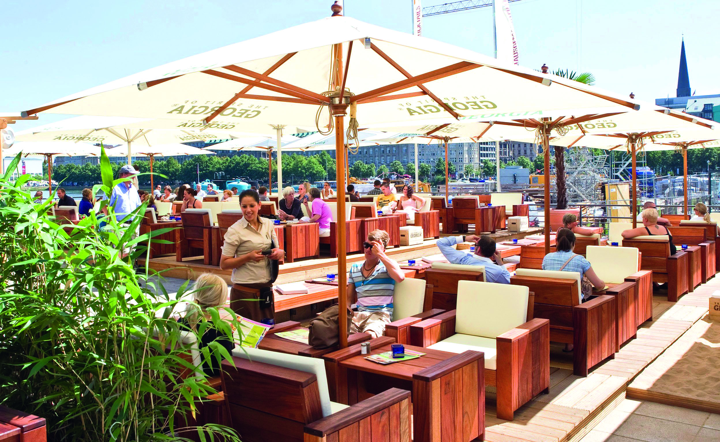 OXMOX Außengastro-Tipp: Restaurant ALEX Alsterpavillon