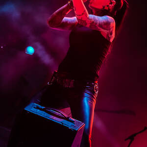 Heaven Shall Burn feat. Britta Görtz RHZ25